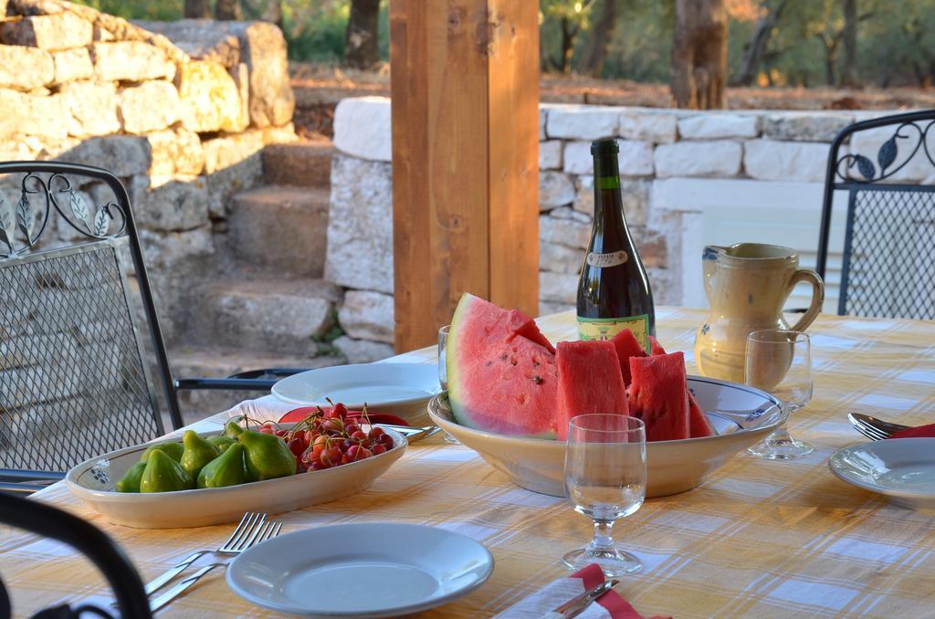 Lamia Pieranna Villa Cisternino Bagian luar foto